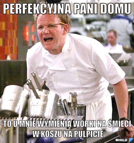 Perfekcyjna pani domu  to u mnie WYMIENIA WORKI NA ŚMIECI W KOSZU NA PULPICIE
